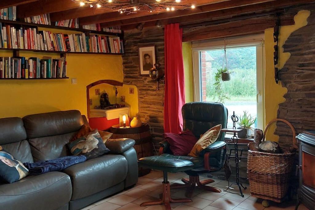 L'Ardoisiere: Jolie Maison Ardennaise. Villa Alle ภายนอก รูปภาพ