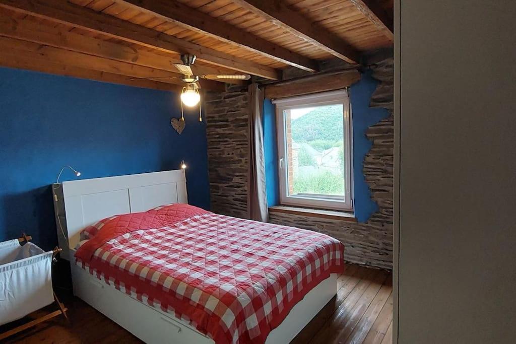 L'Ardoisiere: Jolie Maison Ardennaise. Villa Alle ภายนอก รูปภาพ